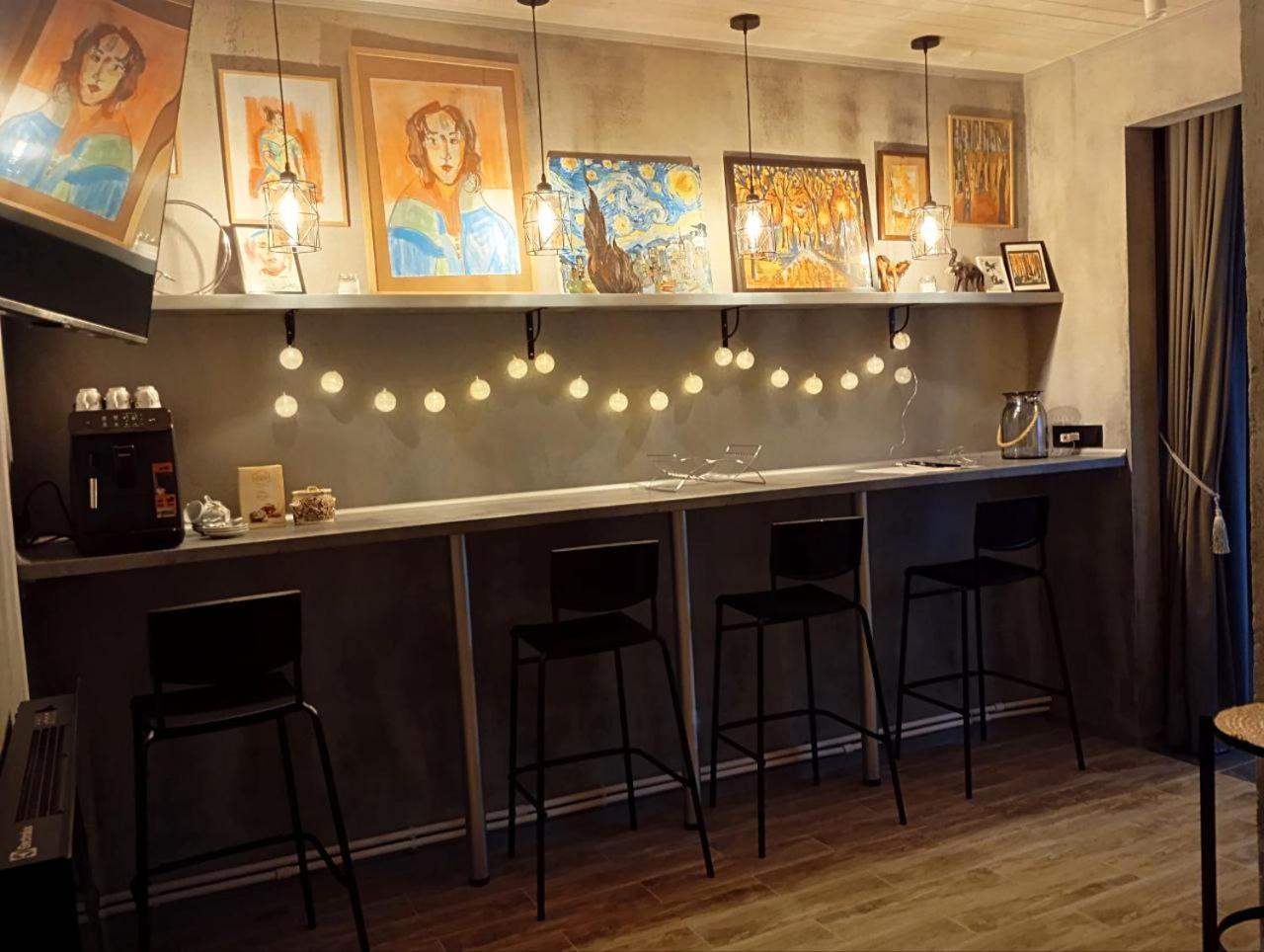 City Center Artmania Apartments キシナウ エクステリア 写真