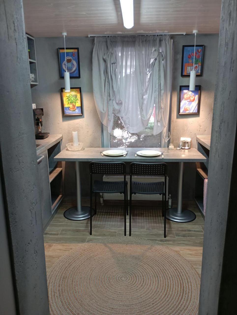City Center Artmania Apartments キシナウ エクステリア 写真